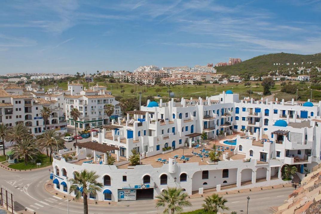 28 Mikonos Playa In Puerto De La Duquesa 2 Bed 2 Bath Apartment Ideally Located To The Beach & Marina Castillo de Sabinillas Екстериор снимка