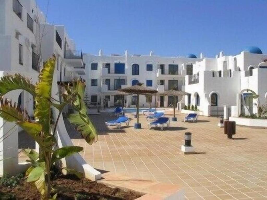 28 Mikonos Playa In Puerto De La Duquesa 2 Bed 2 Bath Apartment Ideally Located To The Beach & Marina Castillo de Sabinillas Екстериор снимка