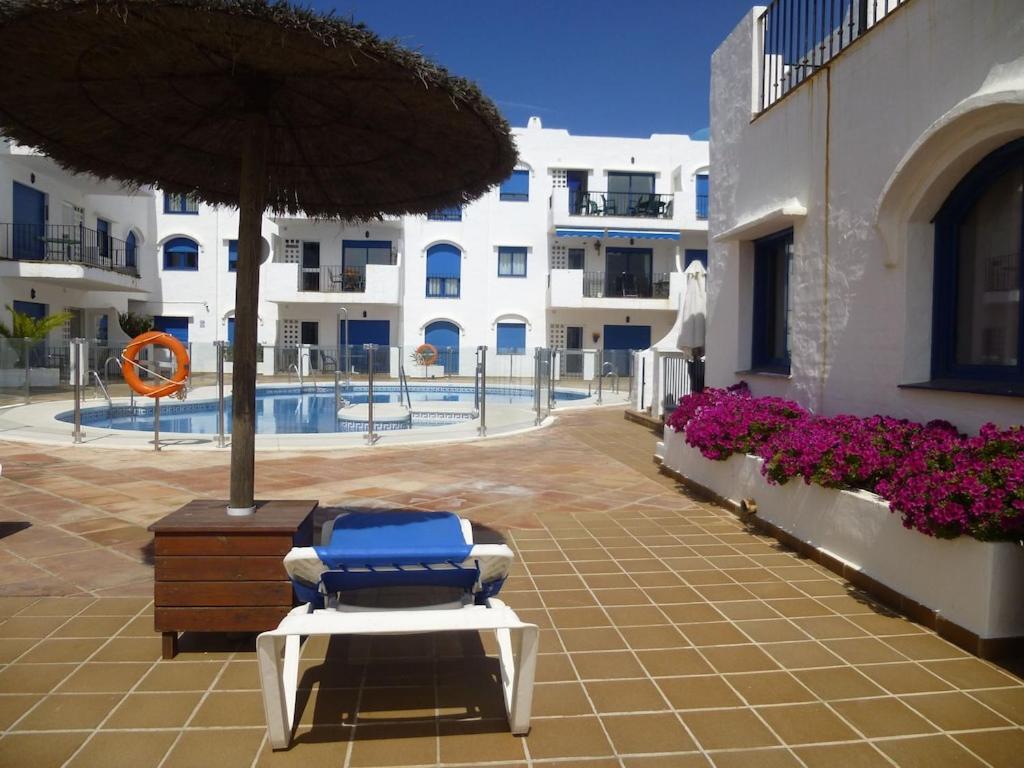 28 Mikonos Playa In Puerto De La Duquesa 2 Bed 2 Bath Apartment Ideally Located To The Beach & Marina Castillo de Sabinillas Екстериор снимка