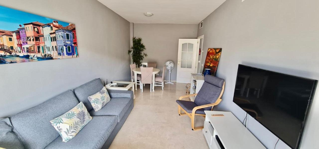 28 Mikonos Playa In Puerto De La Duquesa 2 Bed 2 Bath Apartment Ideally Located To The Beach & Marina Castillo de Sabinillas Екстериор снимка